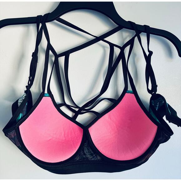Victoria's Secret PINK Ultimate Push Up Bra Small - Picture 5 of 9